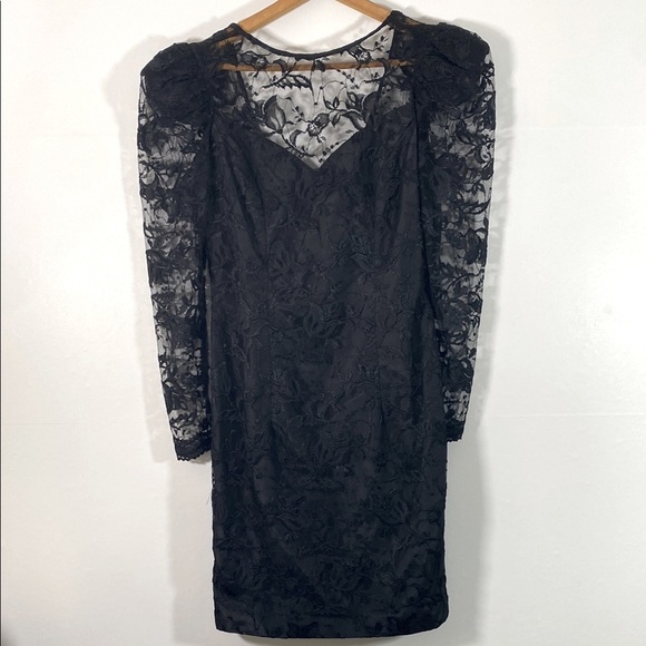 Elegant Vintage Black Lace Dress Size 6 - Picture 1 of 7